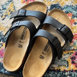 Birkenstock Black and Tan Sandals